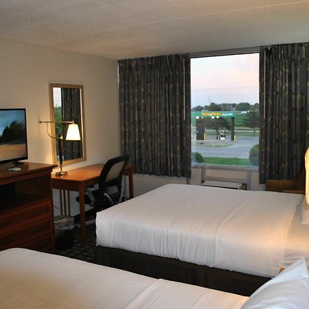C3 Hotel And Convention Center Hastings Esterno foto