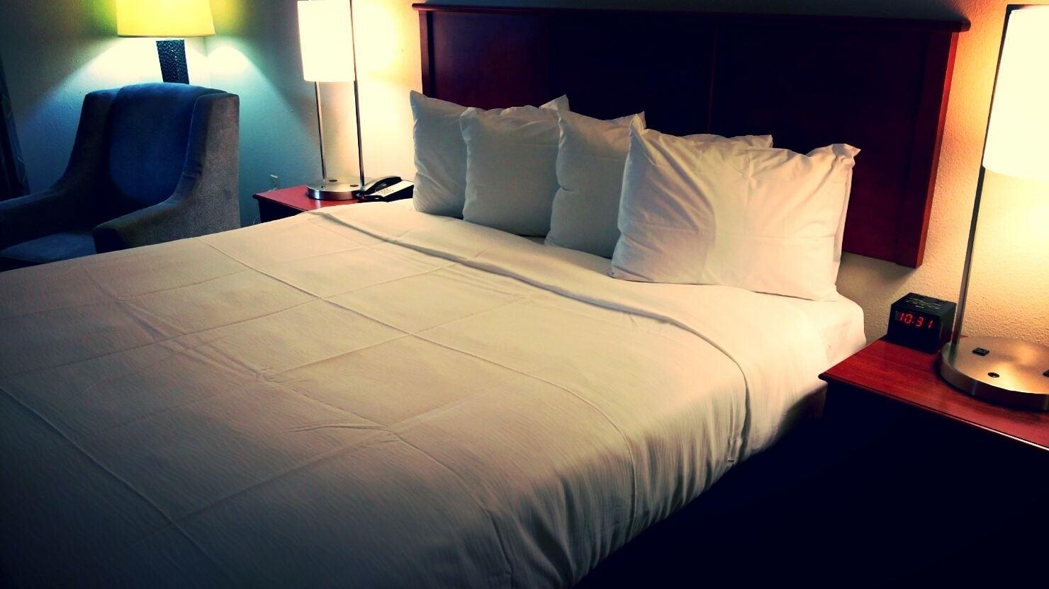 C3 Hotel And Convention Center Hastings Esterno foto